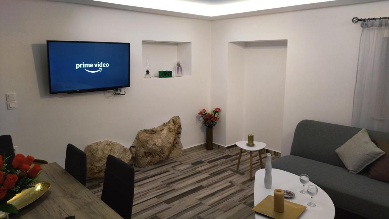 Vikou House Villa Yírion Екстериор снимка