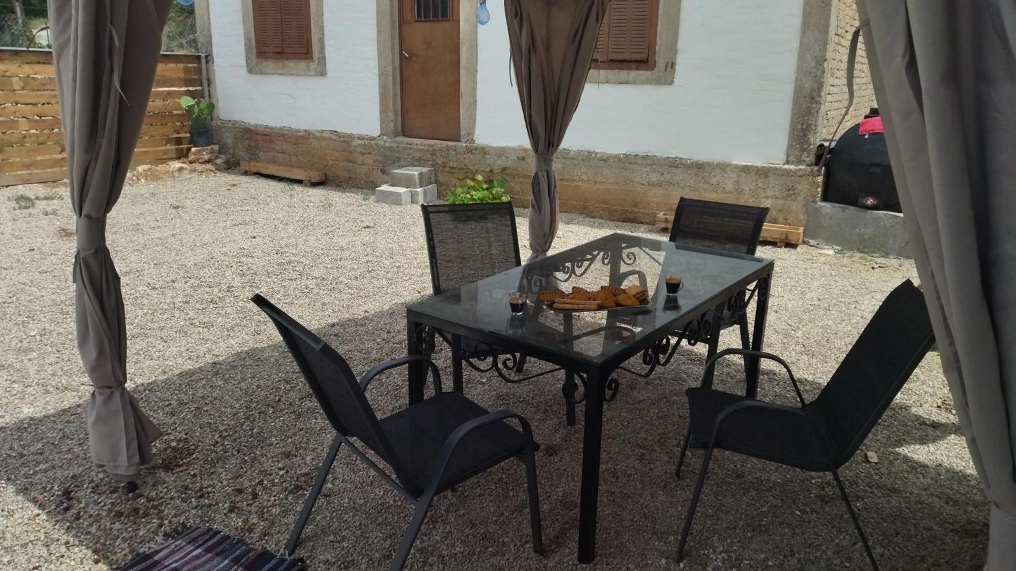 Vikou House Villa Yírion Екстериор снимка